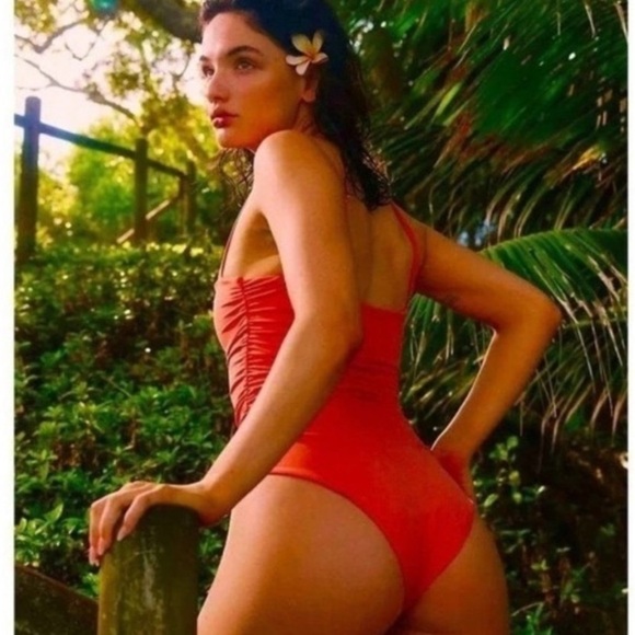 NEW Free People Belle The Label Maillot Red One Piece Swimsuit XSmall - Picture 1 of 5